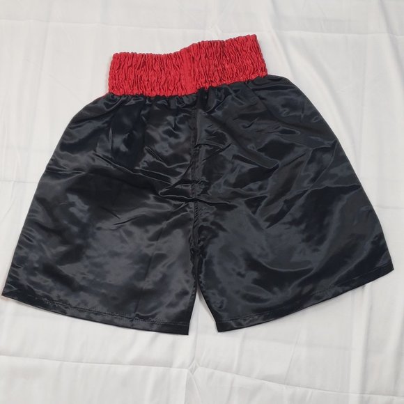Title Black & Red Satin Boxing Trunks Large NWOT for Men - Picture 4 of 4